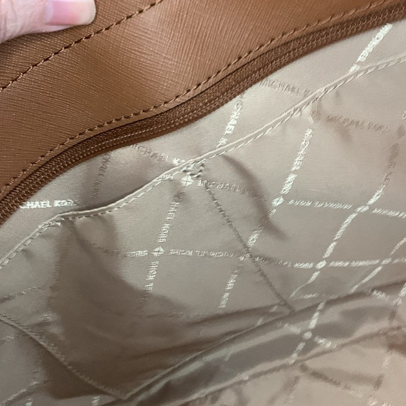 Michael Kors Jet Set Large Logo Shoulder Bag brown - Picture 10 of 17